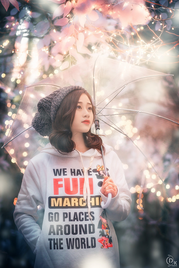 一边脱一边摸